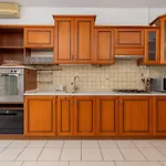 Spacious Retro In The Center Of Cracow By Renters *
